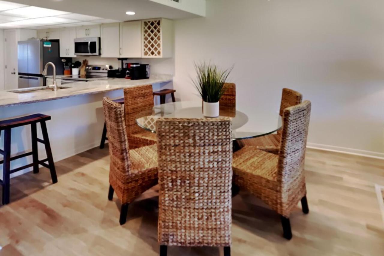 Apartment Edgewater 2604