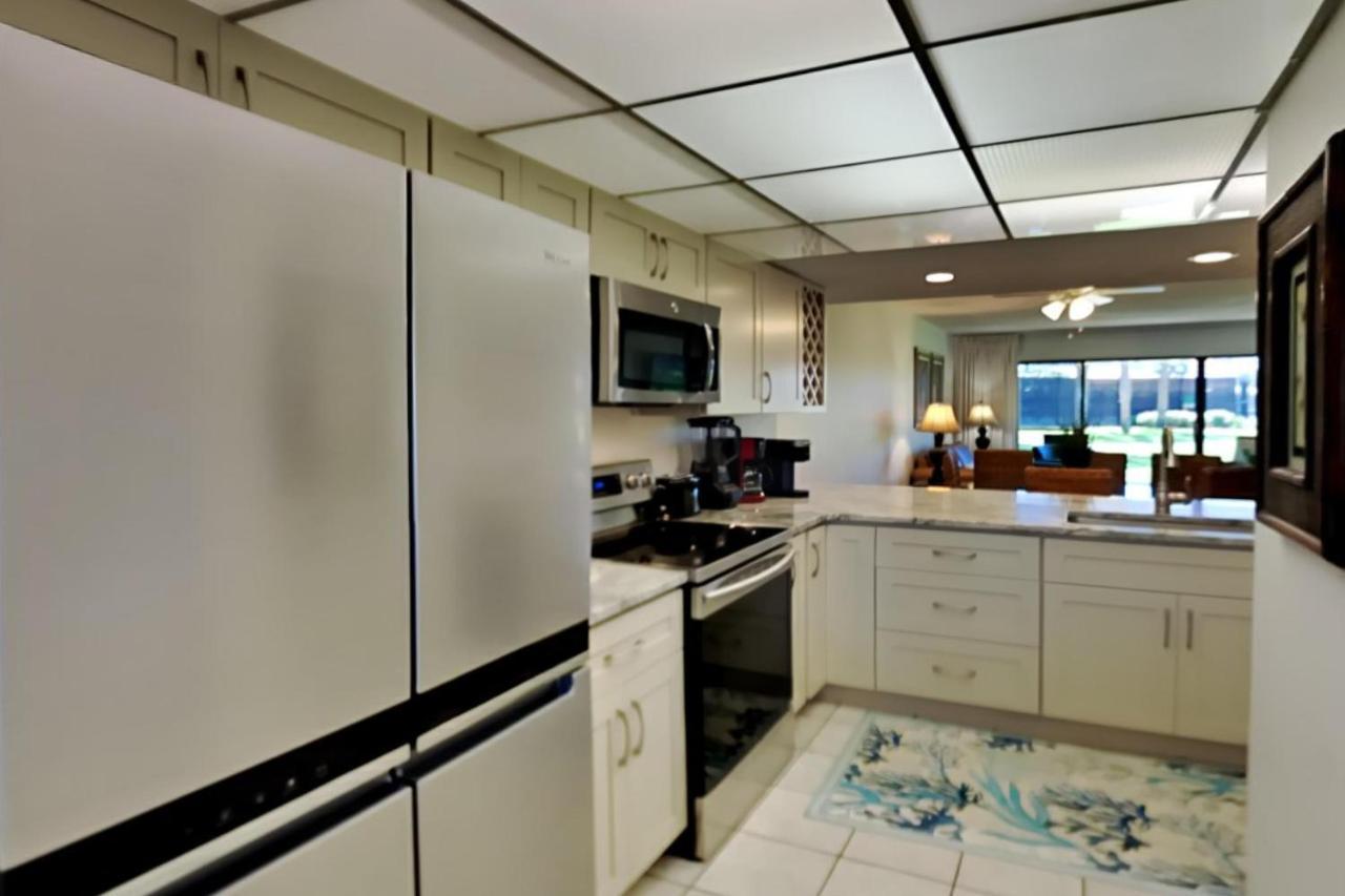 Edgewater 2604 *